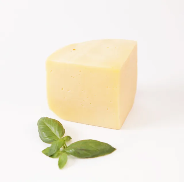 Сыр Голландский люкс (Белоруссия)