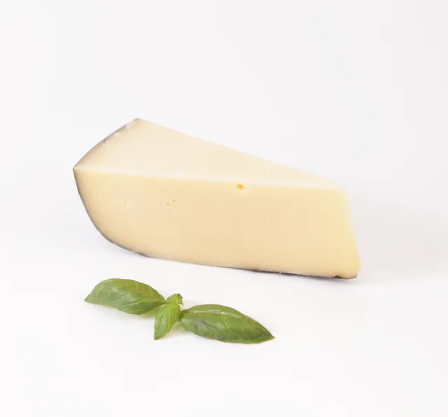 Сыр Панский, 45%, круг, Белоруссия